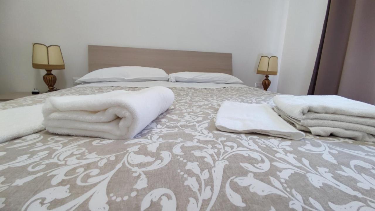 Appartamento Roma Casa Vacanza Sea House Rome 50 Metri Dal Mare Lido di Ostia Exterior photo